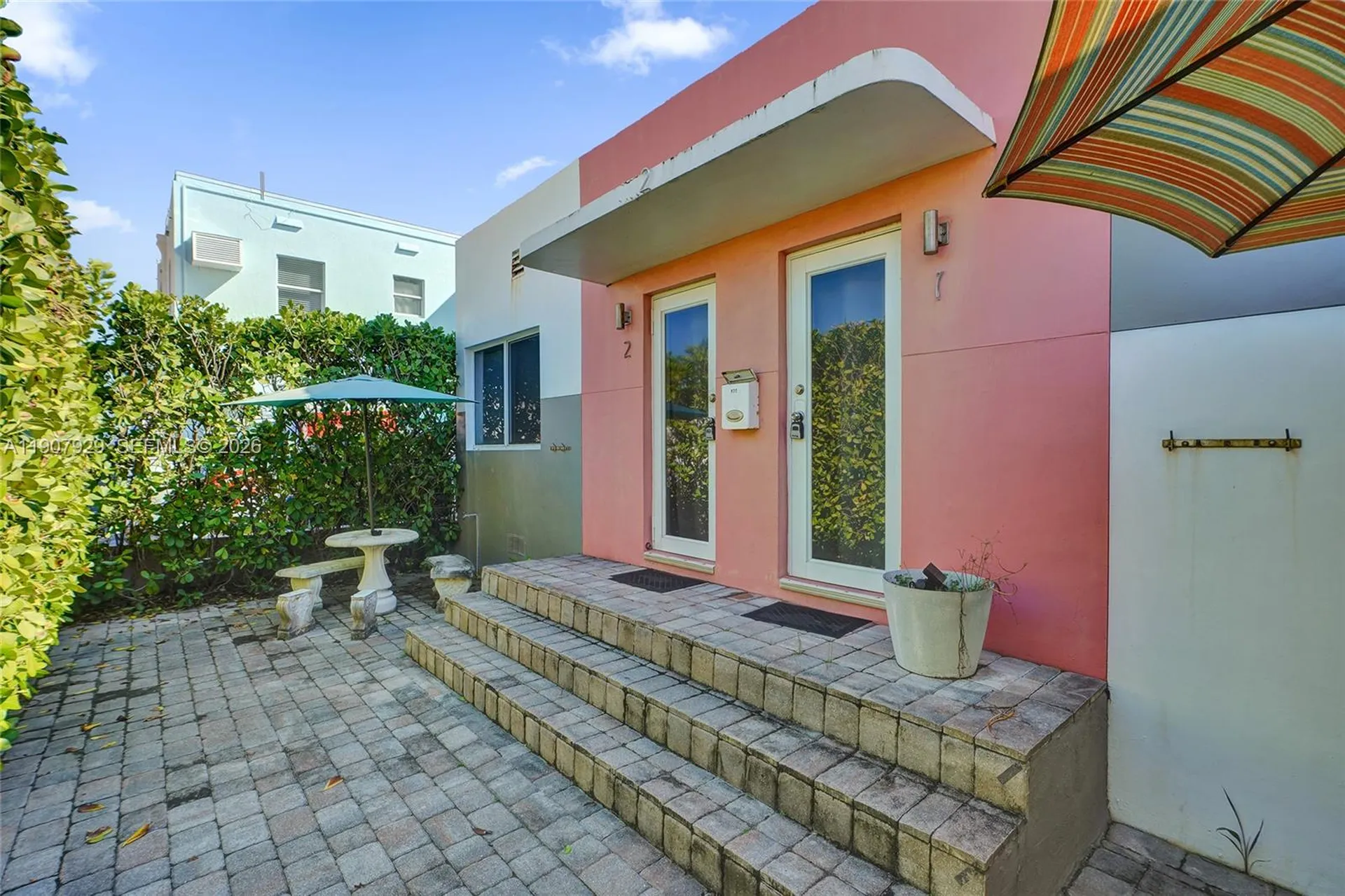 322 Oklahoma Street Hollywood FL 33019