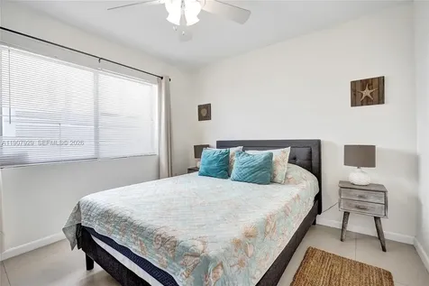 322 Oklahoma Street Hollywood FL 33019