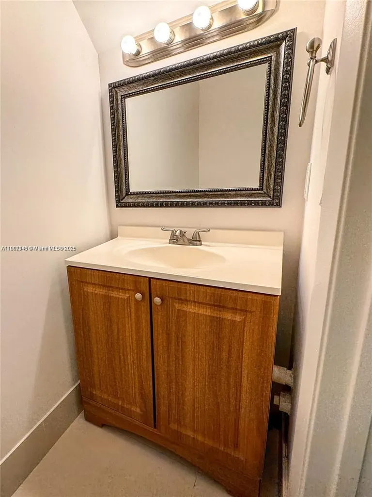 1921 NE 15th Avenue Fort Lauderdale FL 33305