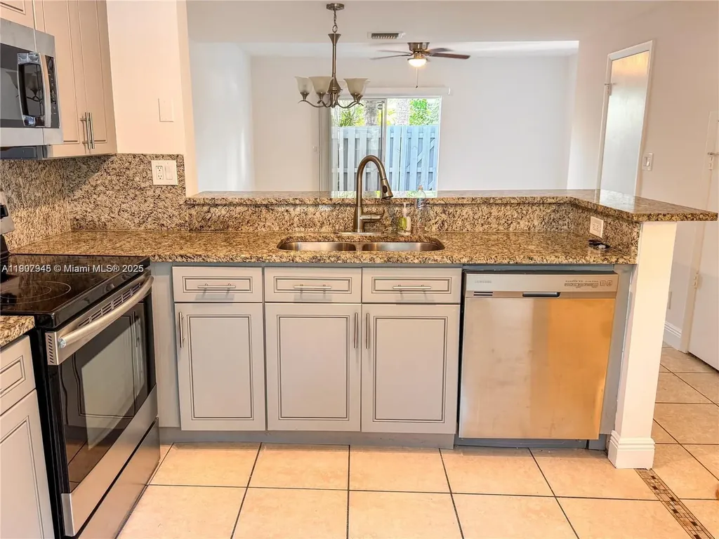 1921 NE 15th Avenue Fort Lauderdale FL 33305