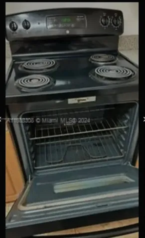 2952 NW 55th Avenue Lauderhill FL 33313