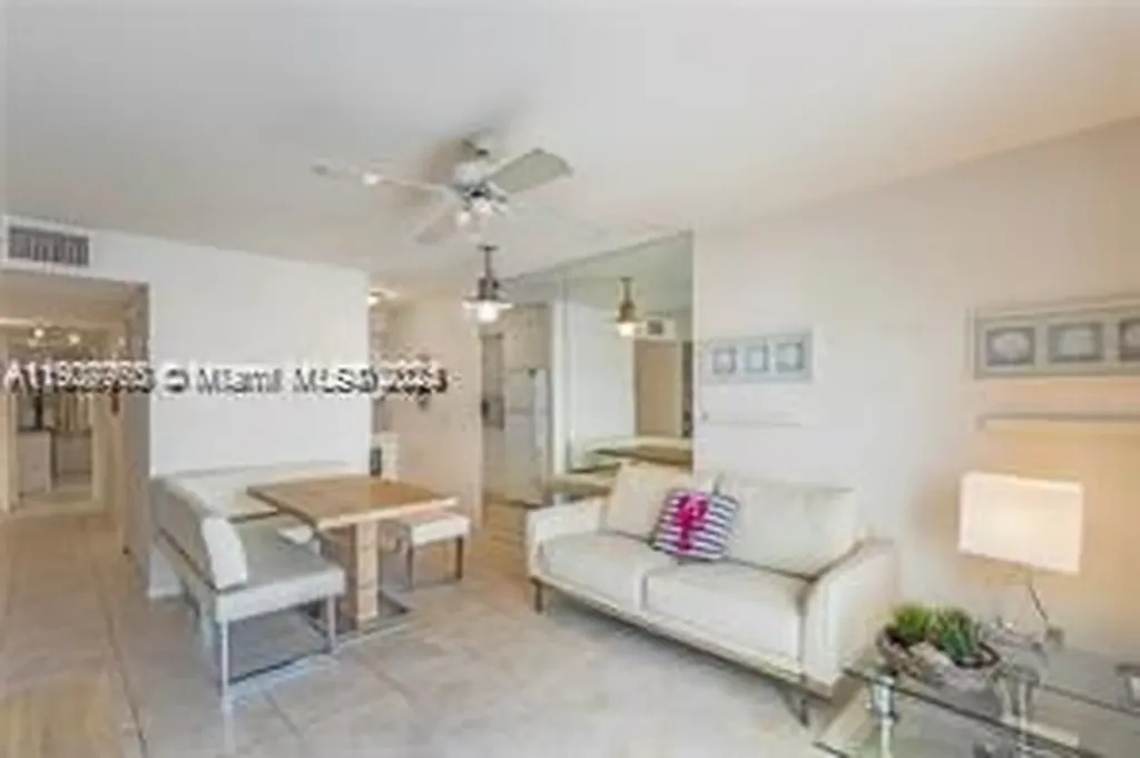 1435 SE 15th Street Fort Lauderdale FL 33316