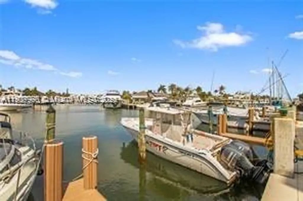 1435 SE 15th Street Fort Lauderdale FL 33316