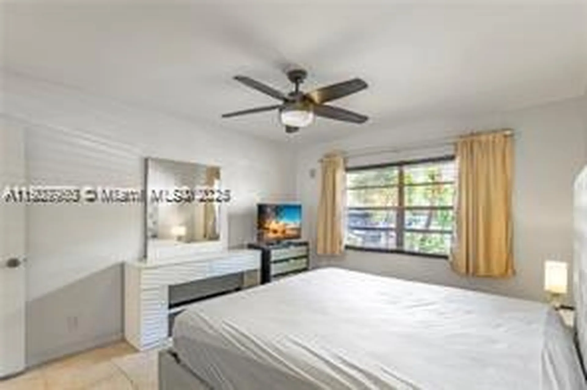 1435 SE 15th Street Fort Lauderdale FL 33316