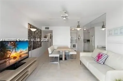 1435 SE 15th Street Fort Lauderdale FL 33316