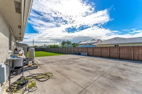 32301 SW 202nd Place Homestead FL 33030