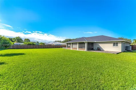 32301 SW 202nd Place Homestead FL 33030