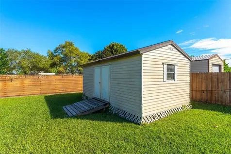32301 SW 202nd Place Homestead FL 33030