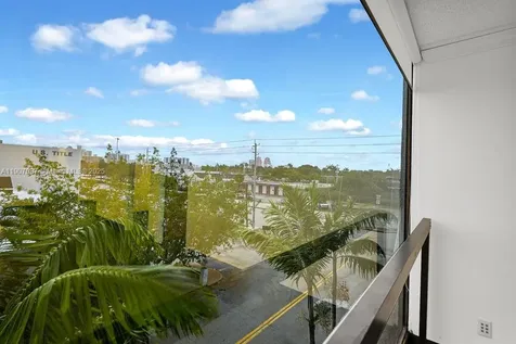 2691 E Oakland Park Boulevard Fort Lauderdale FL 33306