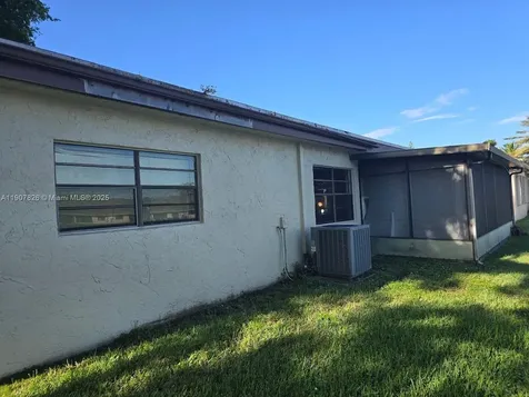 9803 NW 75th Court Tamarac FL 33321