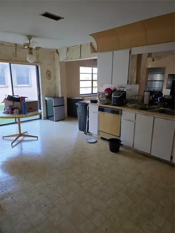 9803 NW 75th Court Tamarac FL 33321