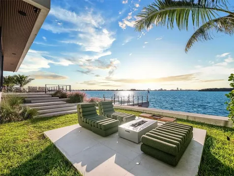 11400 N Bayshore Drive North Miami FL 33181
