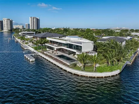 11400 N Bayshore Drive North Miami FL 33181