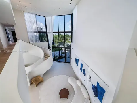 11400 N Bayshore Drive North Miami FL 33181