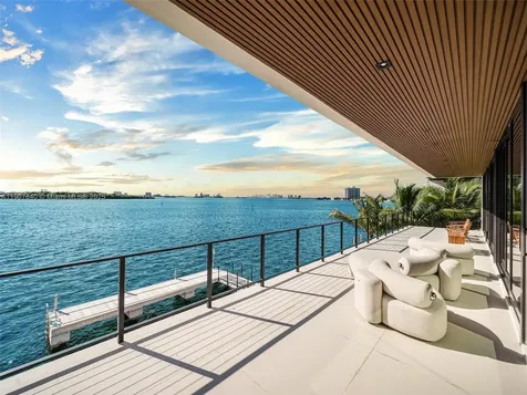 11400 N Bayshore Drive North Miami FL 33181