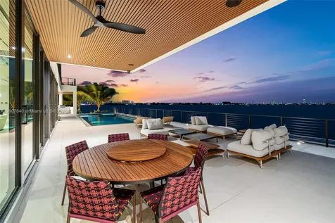 11400 N Bayshore Drive North Miami FL 33181