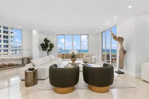808 Brickell Key Drive Miami FL 33131