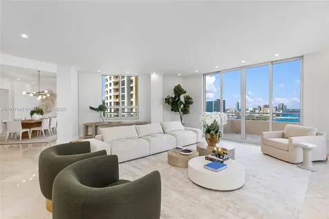 808 Brickell Key Drive Miami FL 33131