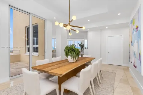 808 Brickell Key Drive Miami FL 33131