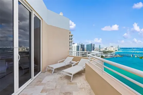 808 Brickell Key Drive Miami FL 33131
