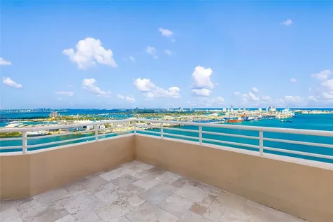 808 Brickell Key Drive Miami FL 33131