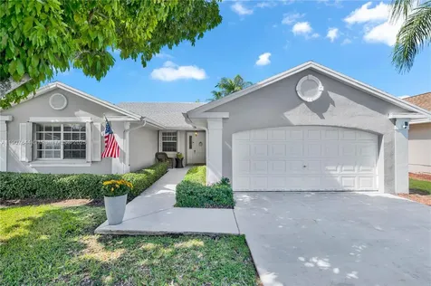 662 SE 27th Drive Homestead FL 33033