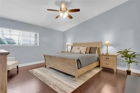 662 SE 27th Drive Homestead FL 33033