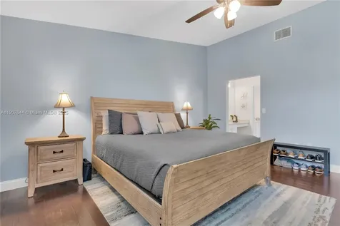 662 SE 27th Drive Homestead FL 33033