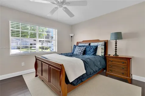 662 SE 27th Drive Homestead FL 33033