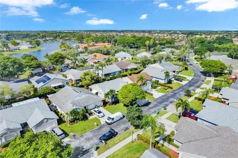 662 SE 27th Drive Homestead FL 33033