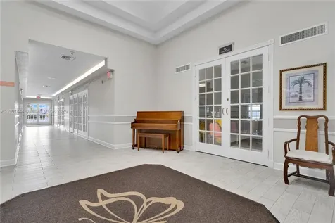662 SE 27th Drive Homestead FL 33033