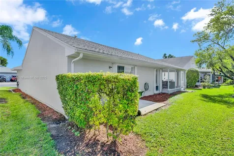 662 SE 27th Drive Homestead FL 33033