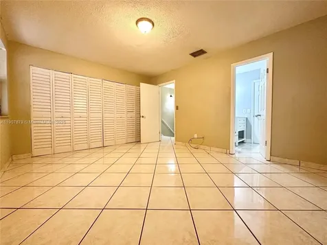 10554 NW 3rd Street Pembroke Pines FL 33026
