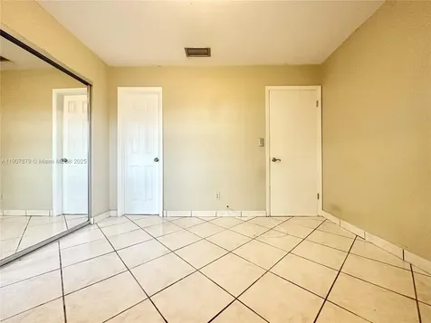 10554 NW 3rd Street Pembroke Pines FL 33026