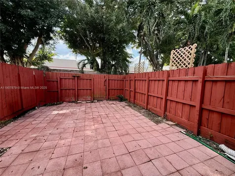 10554 NW 3rd Street Pembroke Pines FL 33026
