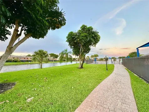 10554 NW 3rd Street Pembroke Pines FL 33026