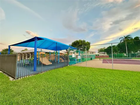 10554 NW 3rd Street Pembroke Pines FL 33026