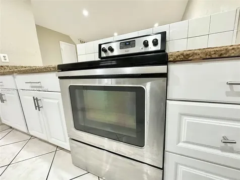 10554 NW 3rd Street Pembroke Pines FL 33026