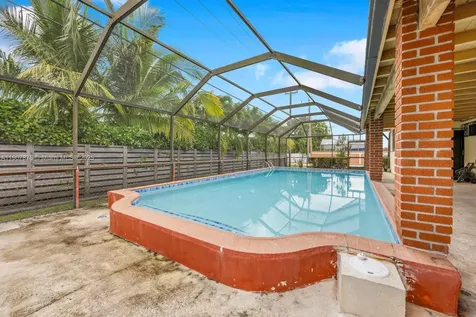 1331 SW 102nd Avenue Miami FL 33174