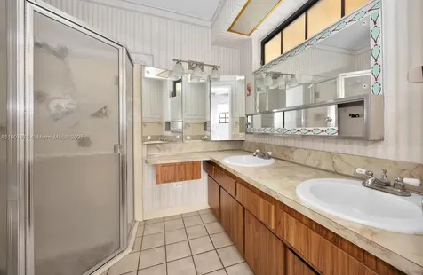 1331 SW 102nd Avenue Miami FL 33174