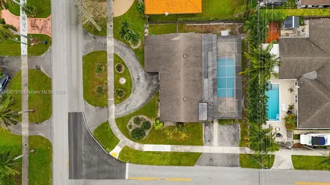 1331 SW 102nd Avenue Miami FL 33174