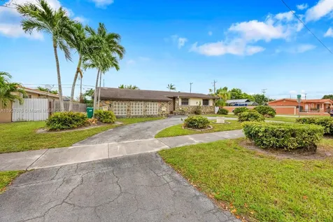 1331 SW 102nd Avenue Miami FL 33174