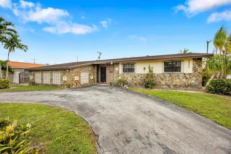 1331 SW 102nd Avenue Miami FL 33174