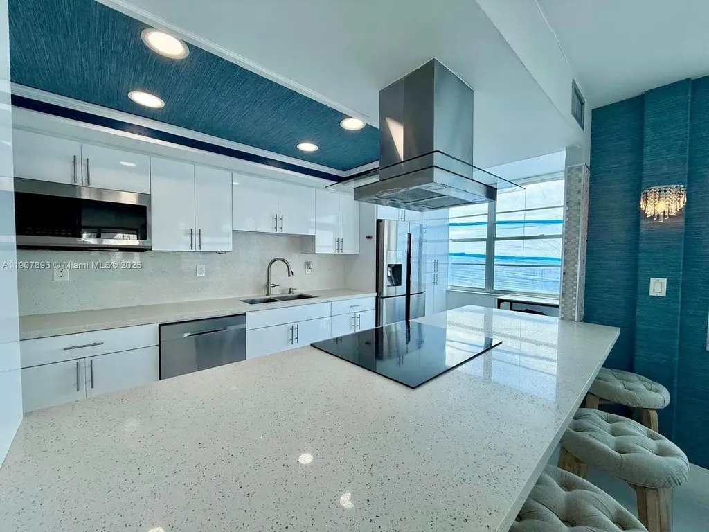 18051 Biscayne Boulevard Aventura FL 33160