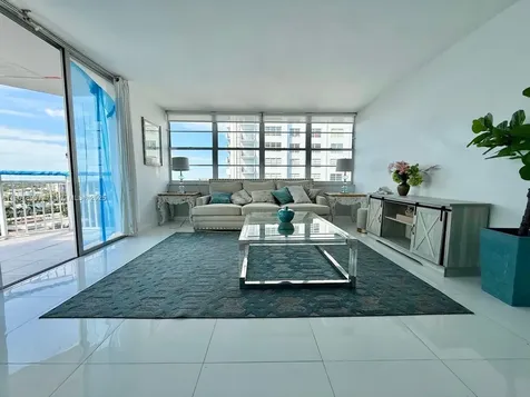 18051 Biscayne Boulevard Aventura FL 33160