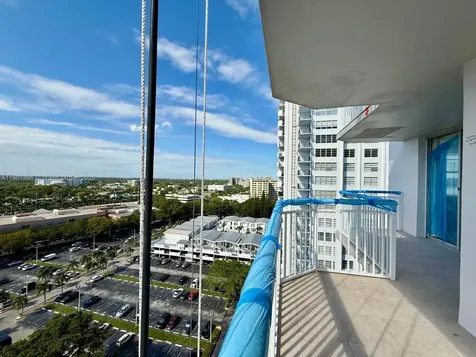 18051 Biscayne Boulevard Aventura FL 33160