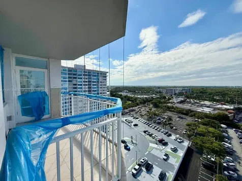 18051 Biscayne Boulevard Aventura FL 33160
