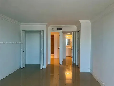 100 Bayview Drive Sunny Isles Beach FL 33160