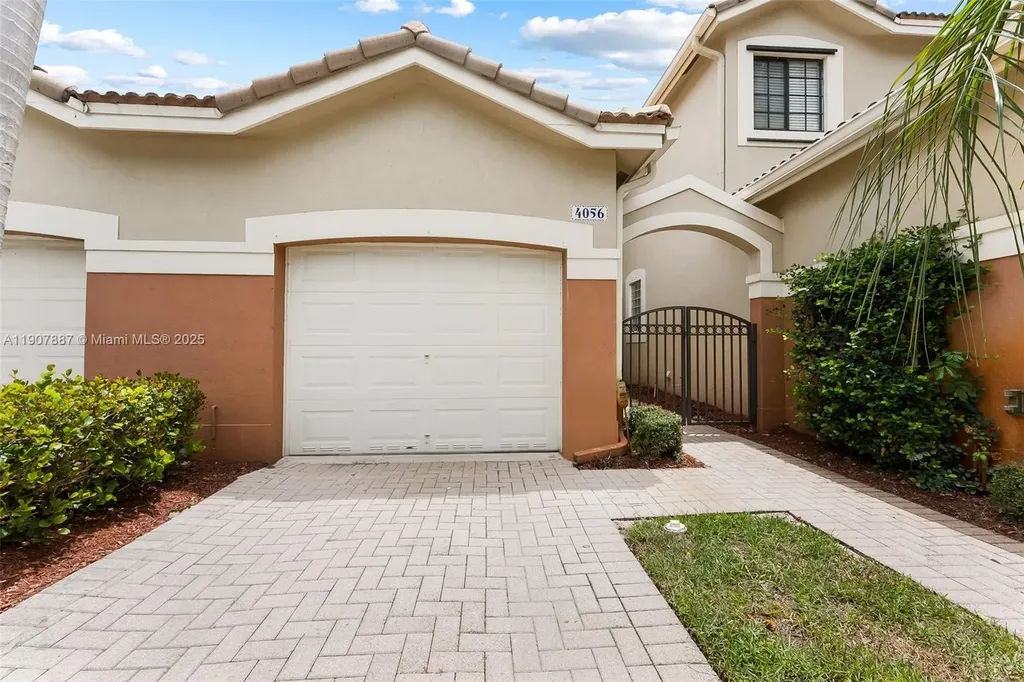 4056 Timber Cove Lane Weston FL 33332