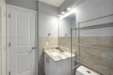 1461 S Ocean Boulevard Lauderdale By The Sea FL 33062